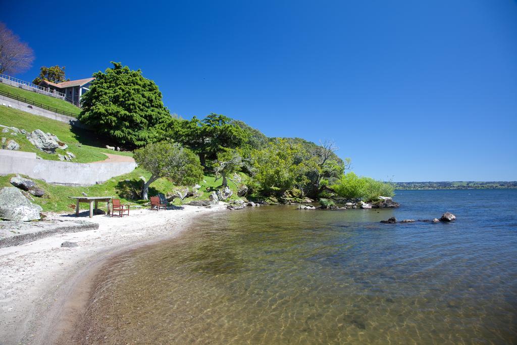 On The Point - Lake Rotorua Ngoại thất bức ảnh